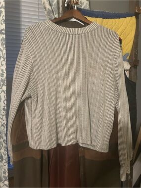 Lush Striped Crewneck Sweater in Cream and Gray